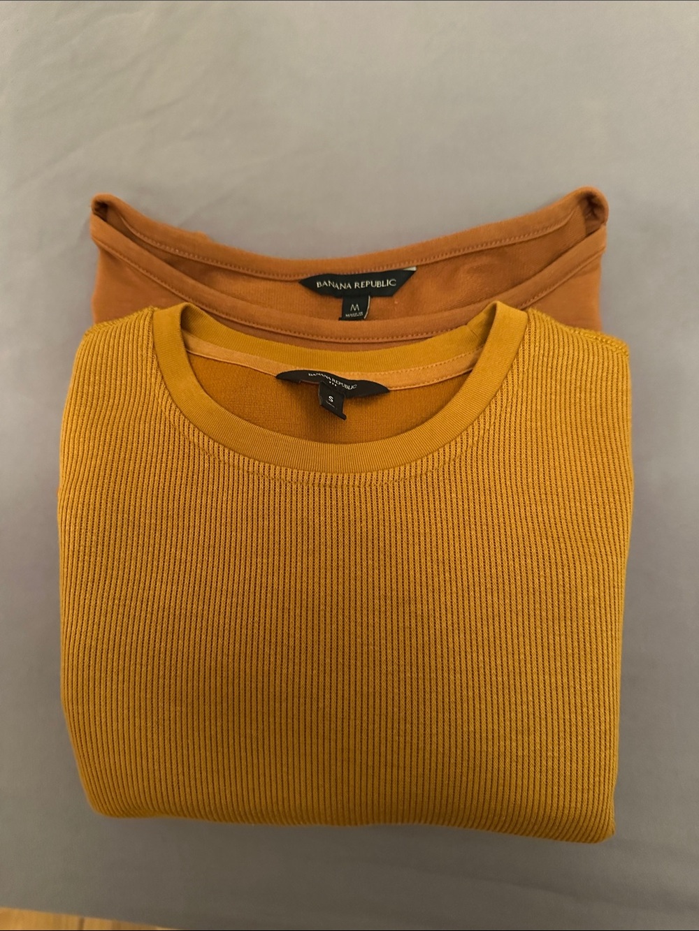 Banana Republic Long-Sleeve Crewneck Top Bundle. - caramel and gold